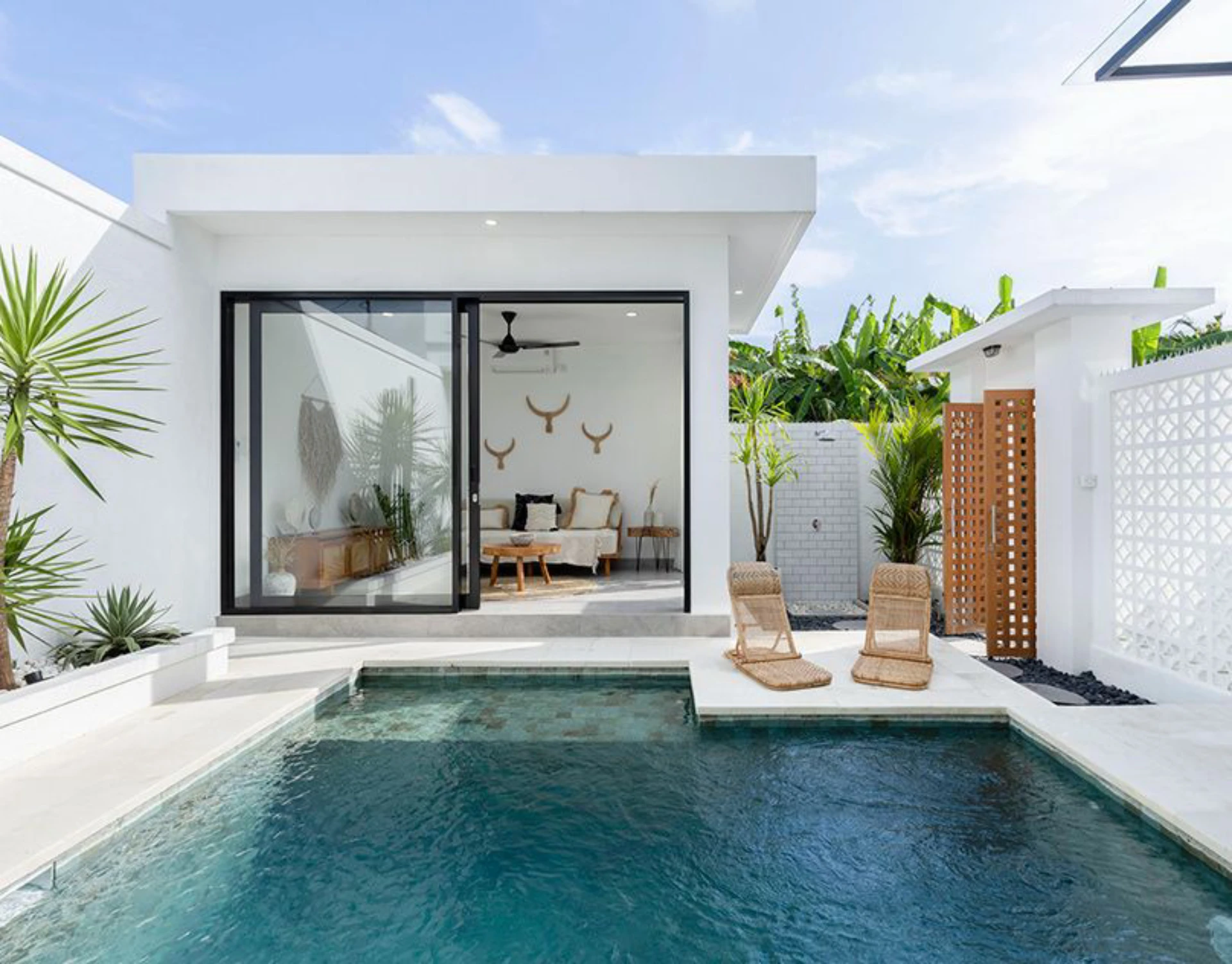 Inspirasi Interior Rumah Bali Minimalis