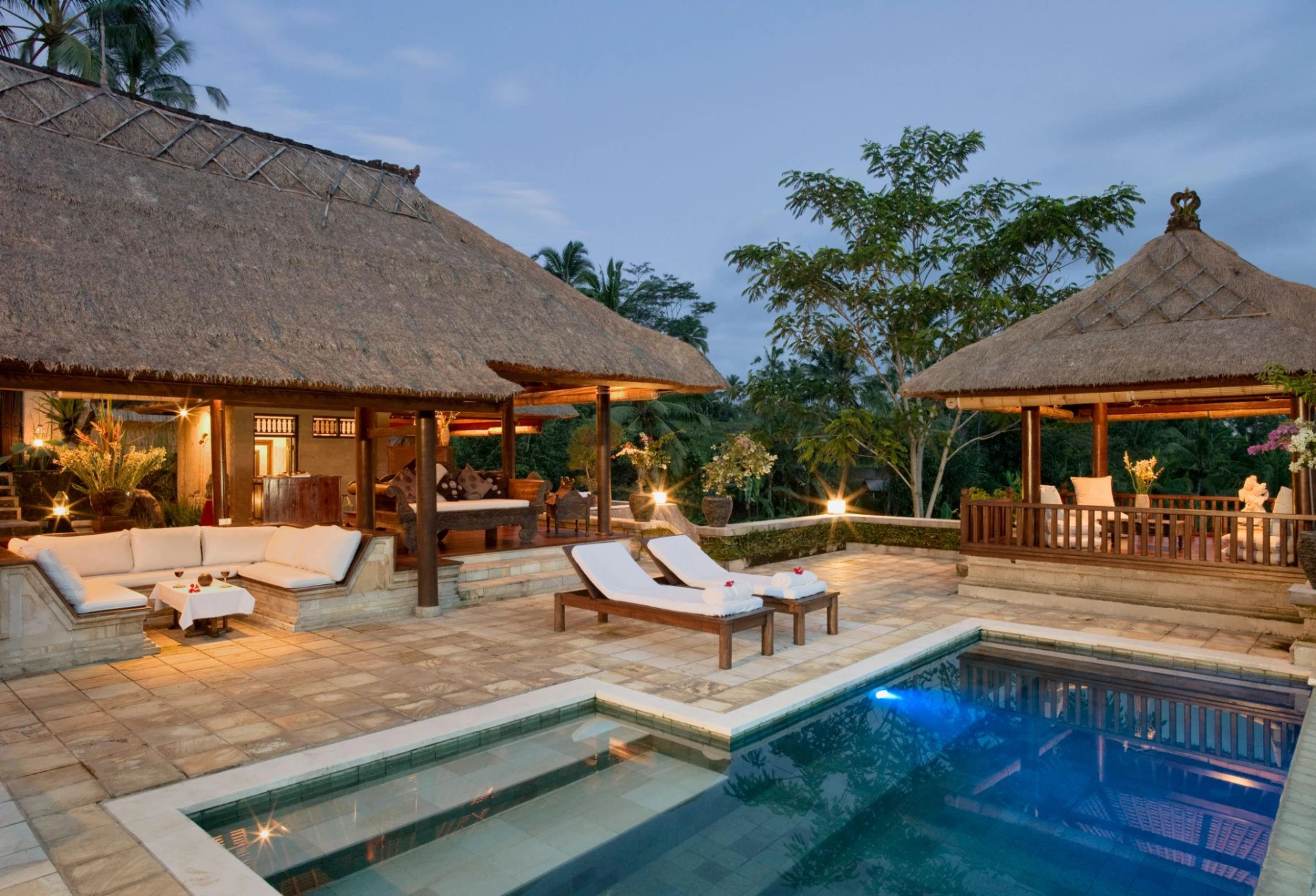 Jasa Interior Villa di Bali